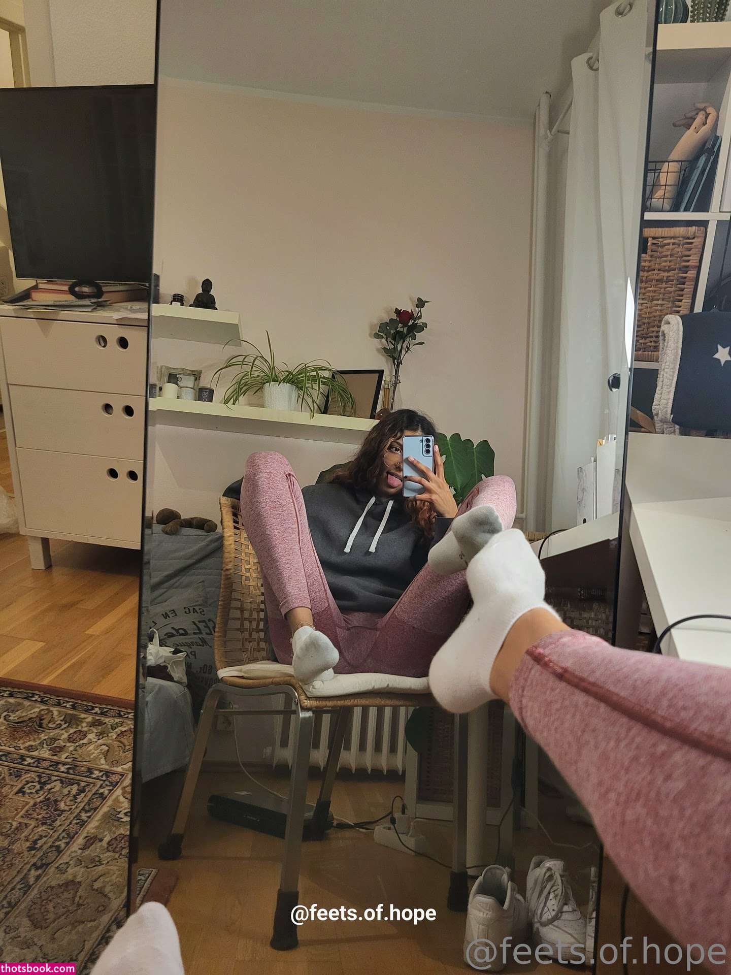 hopessecretpage hopessweetpaws hopesfeet feetsofhope Nude Leaks OnlyFans Photos #4 1314915