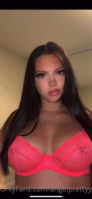 angelprettyy angel yussuff Nude Leaks OnlyFans Video #5