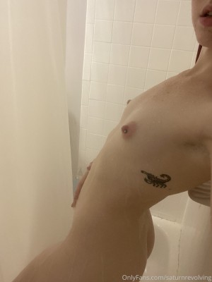 Saturnrevolving Nude Leaks OnlyFans Photos #11