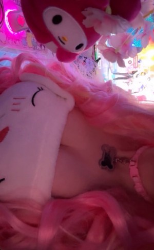 urdressupdoll sillylttlebrat ursweetkid Nude Leaks OnlyFans Photos #1