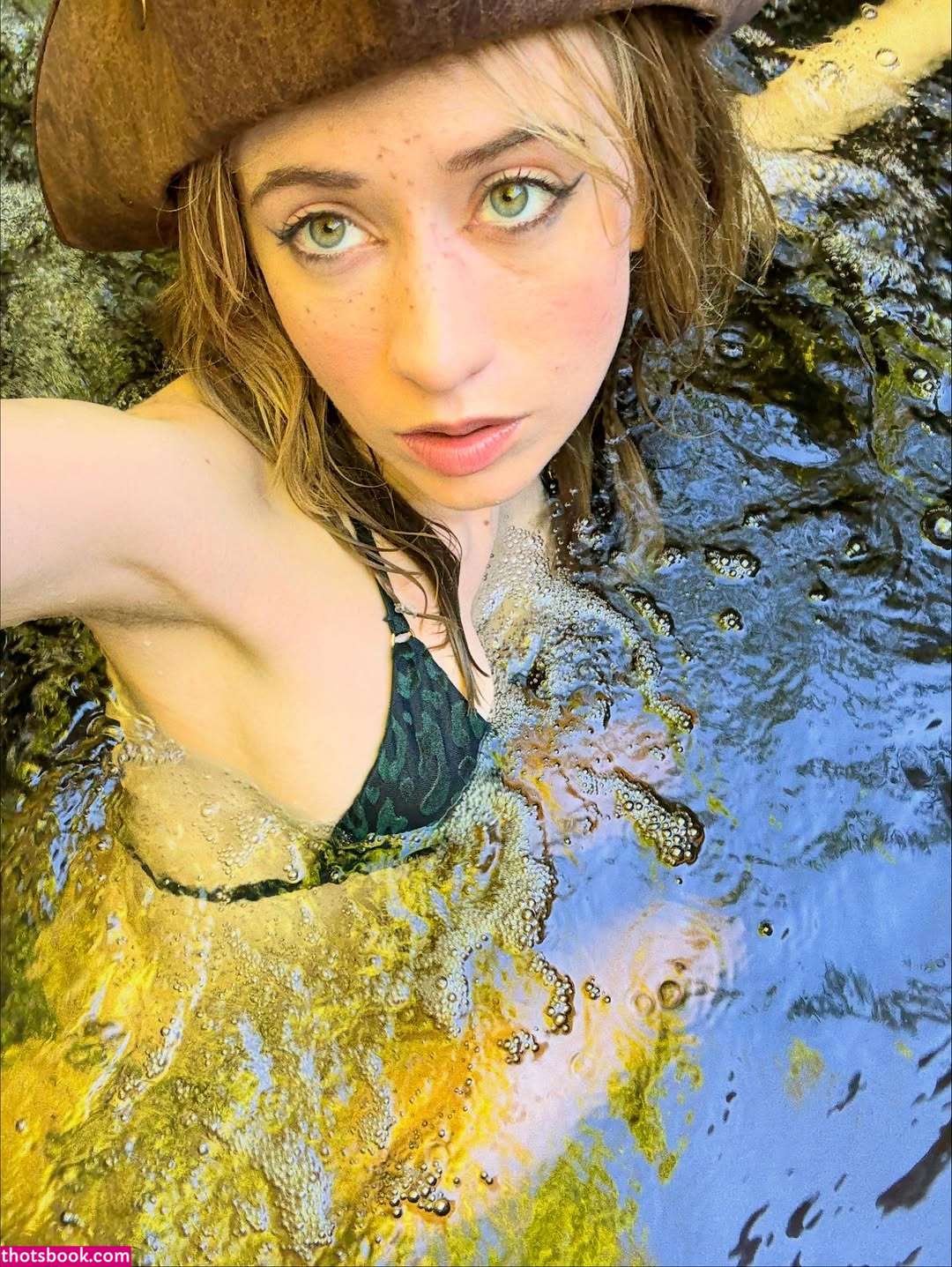 bug universe Nude Leaks OnlyFans Photos #6 1871180