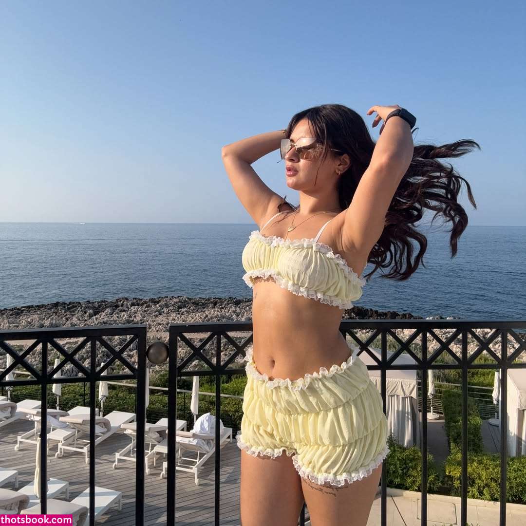 Avneet Kaur Nude Leaks OnlyFans Photos #3 1877973