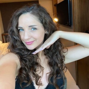 lily lane Nude Leaks OnlyFans Photos #1