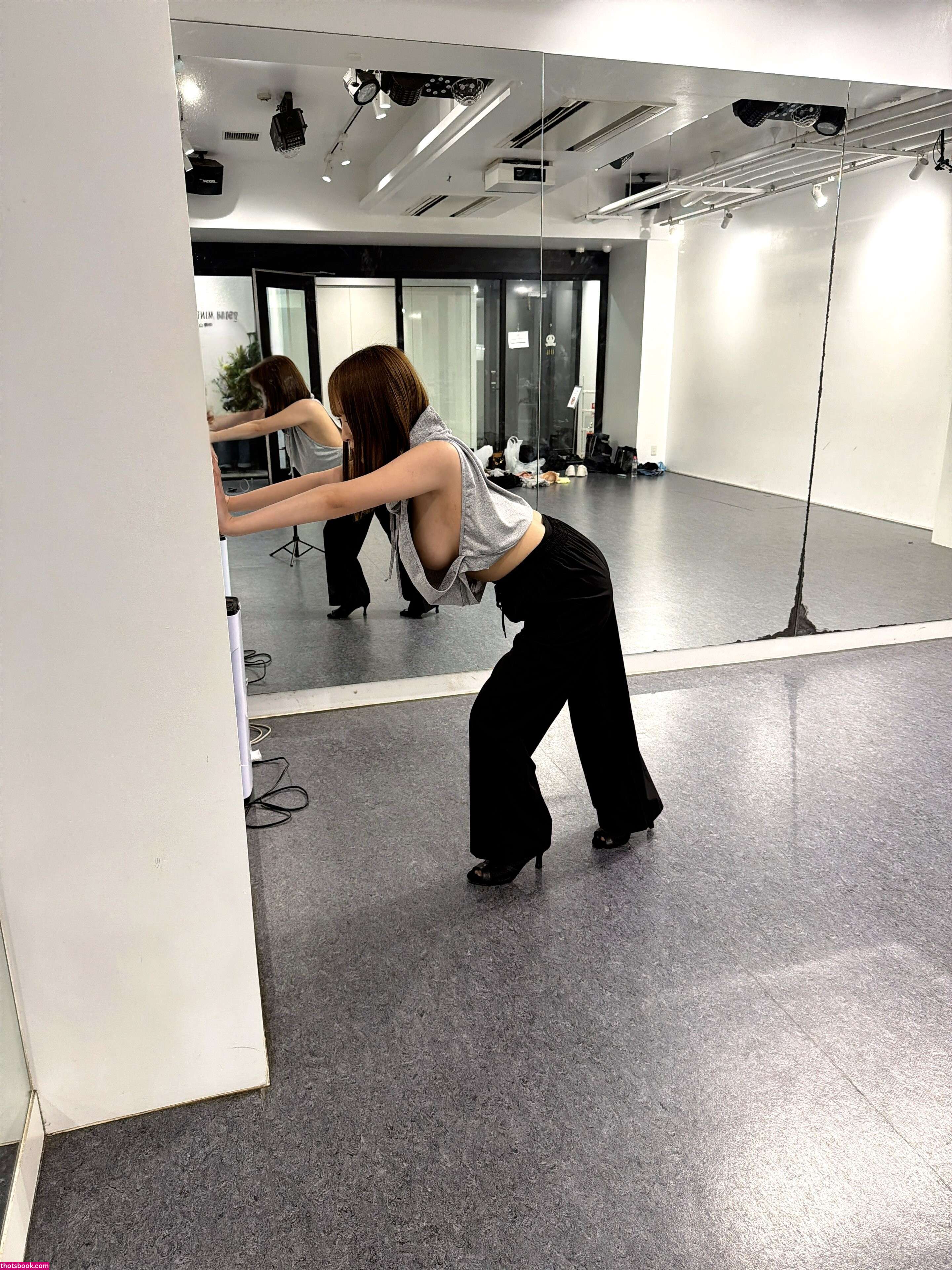 Airi Yano xusa4x Nude Leaks OnlyFans Photos #4 1879217