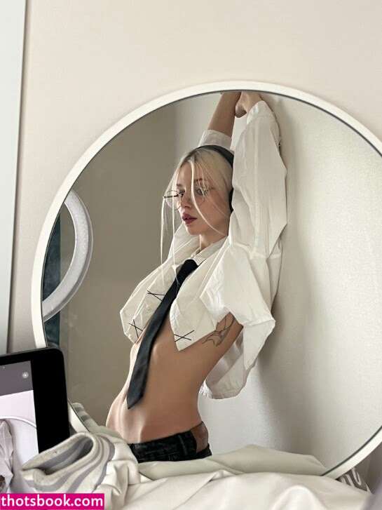 Ayovtasila Nude Leaks OnlyFans Photos #3 1879957