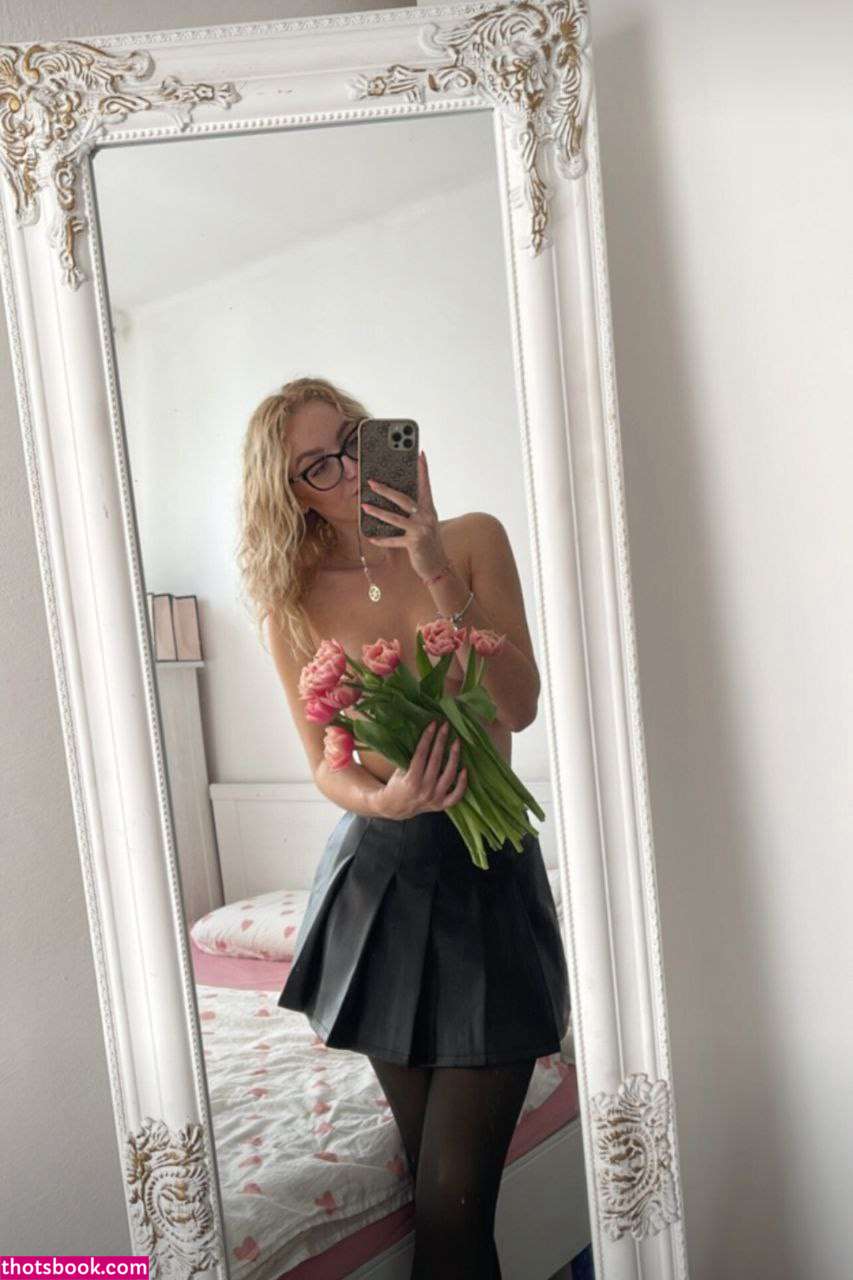 LeonaKrobova Nude Leaks OnlyFans Photos #6 1859298