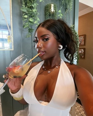 MelaxGoddess Nude Leaks OnlyFans Photos #5