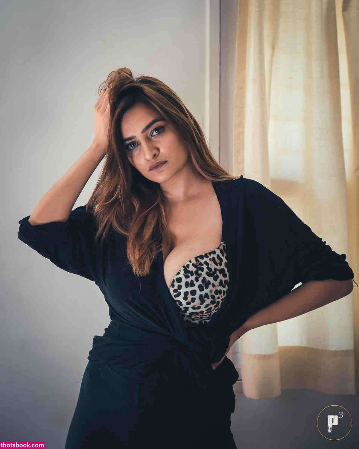 Sonali malhotraa Nude Leaks OnlyFans Photos #2 1851849