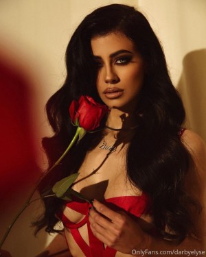 Darby Elyse Nude Leaks OnlyFans Photos #6