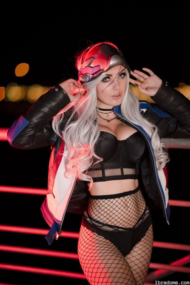 Jessica Nigri Soldier #76 14095