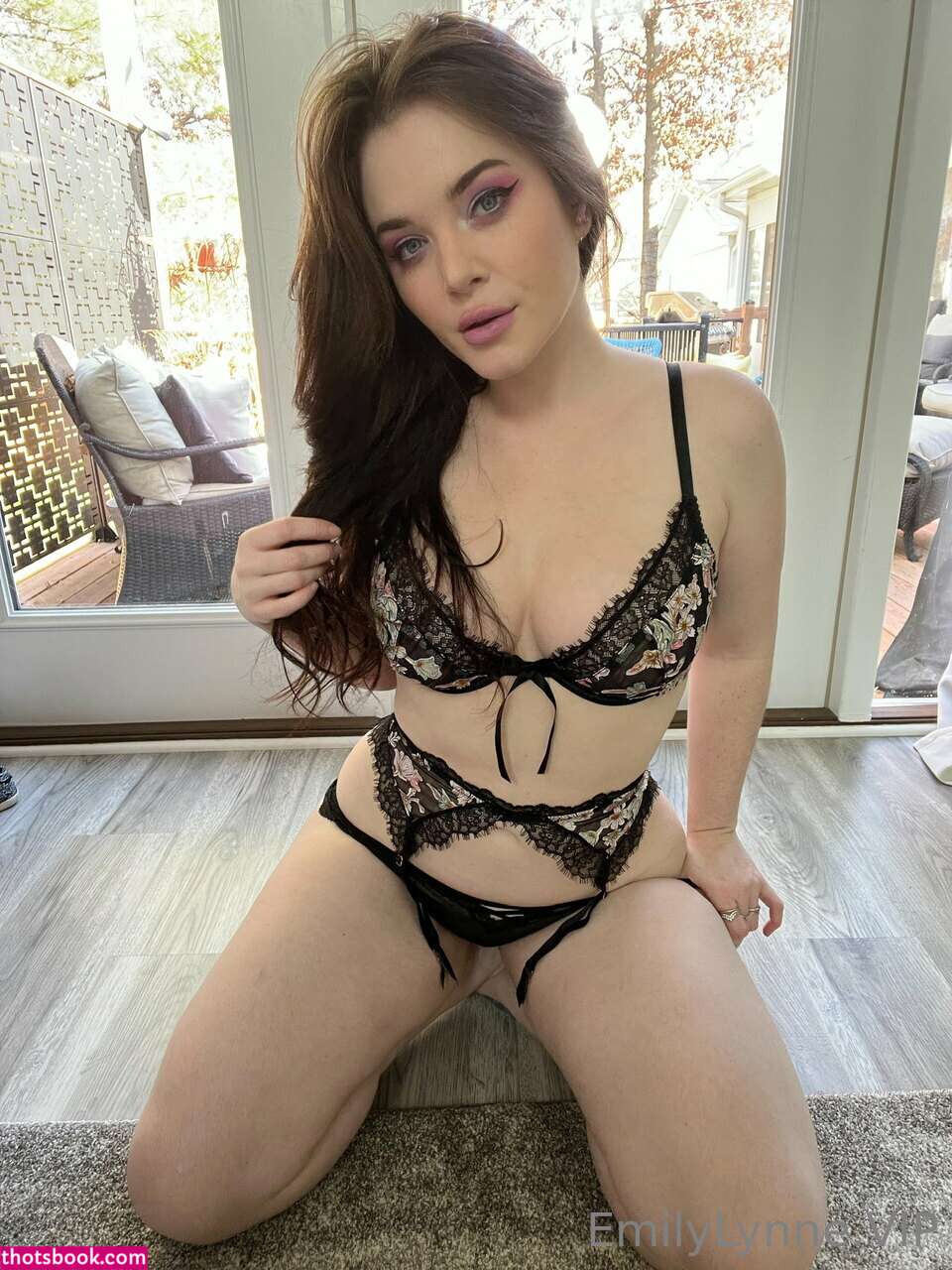 Emily Lynne Photos #1 149488