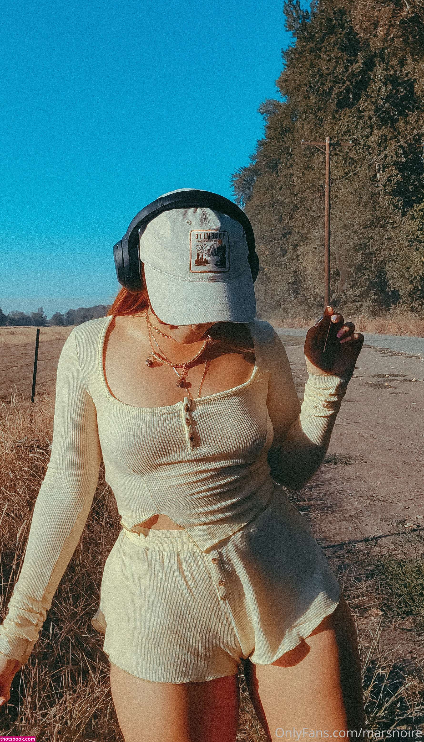 Mars Noire Photos #1 147416