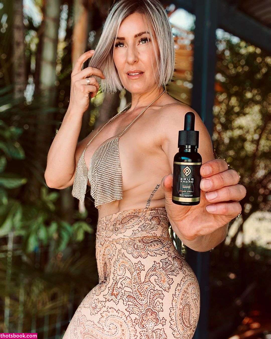 squatsn curves Roguemamacita Nude OnlyFans Photos #9 554634