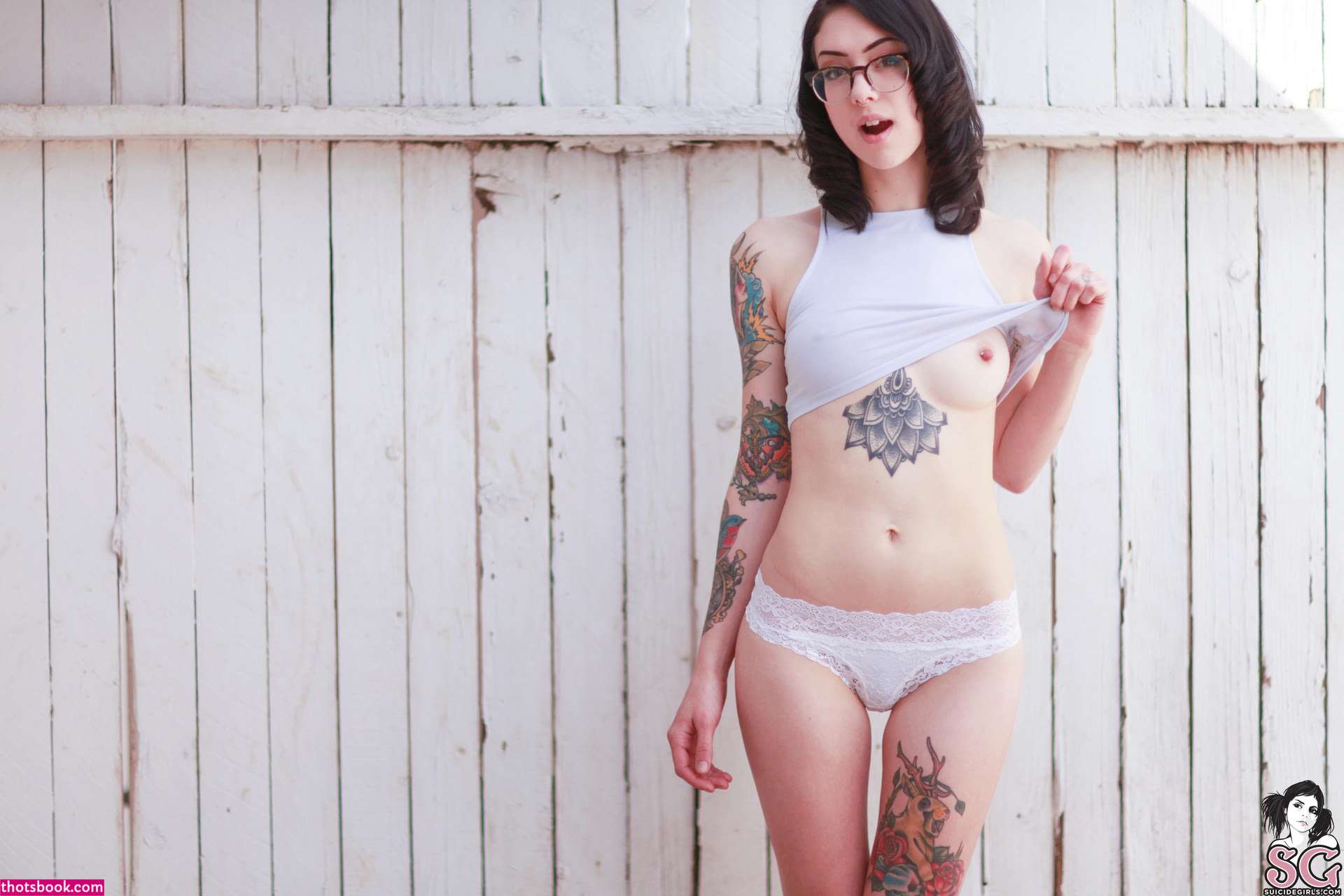 Feryn Suicide Nude OnlyFans Photos #6 538243