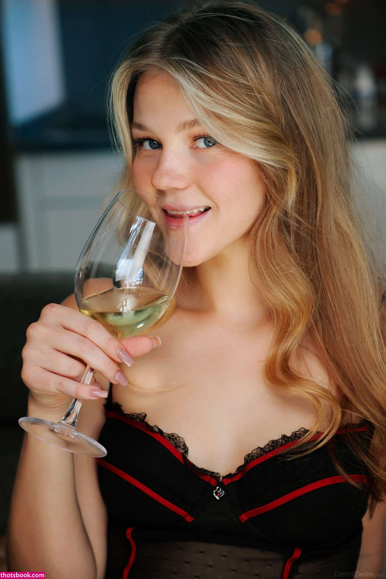 Valeria Angel Valeria Mint Diana Heaven Nude OnlyFans Photos #4 539328