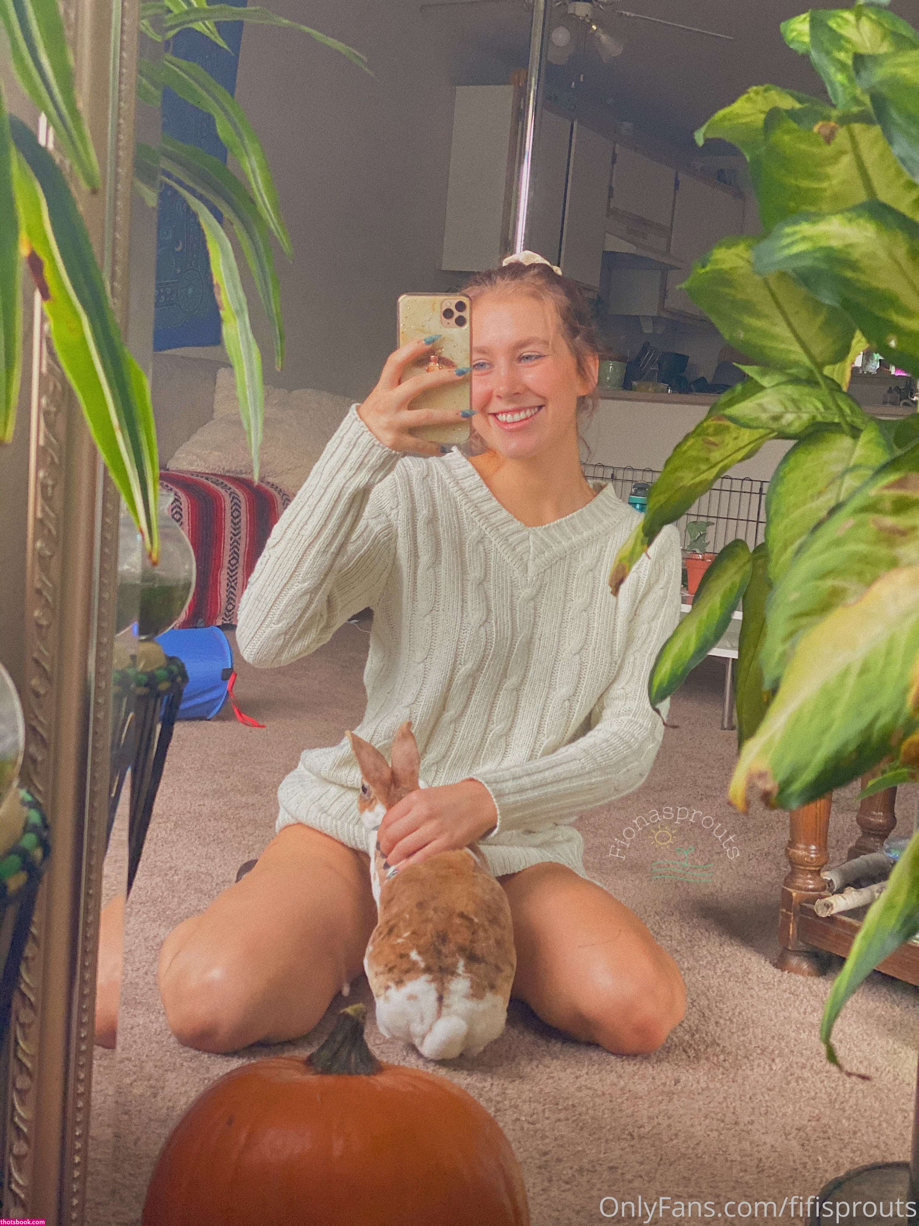 Fiona Sprouts Nude OnlyFans Photos #4 558382