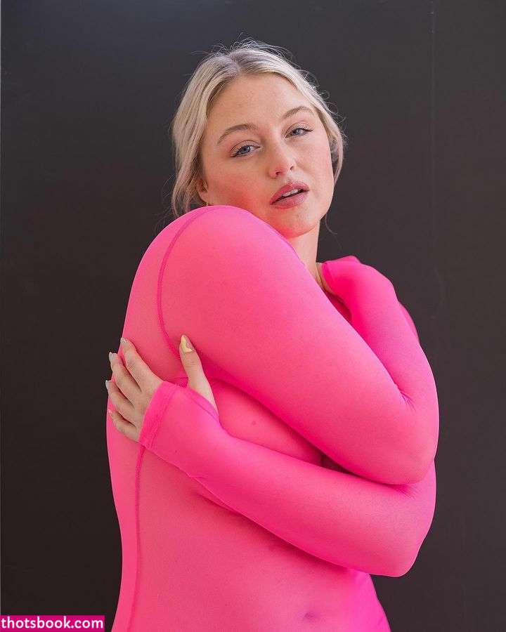 Iskra Lawrence Nude OnlyFans Photos #12 549133