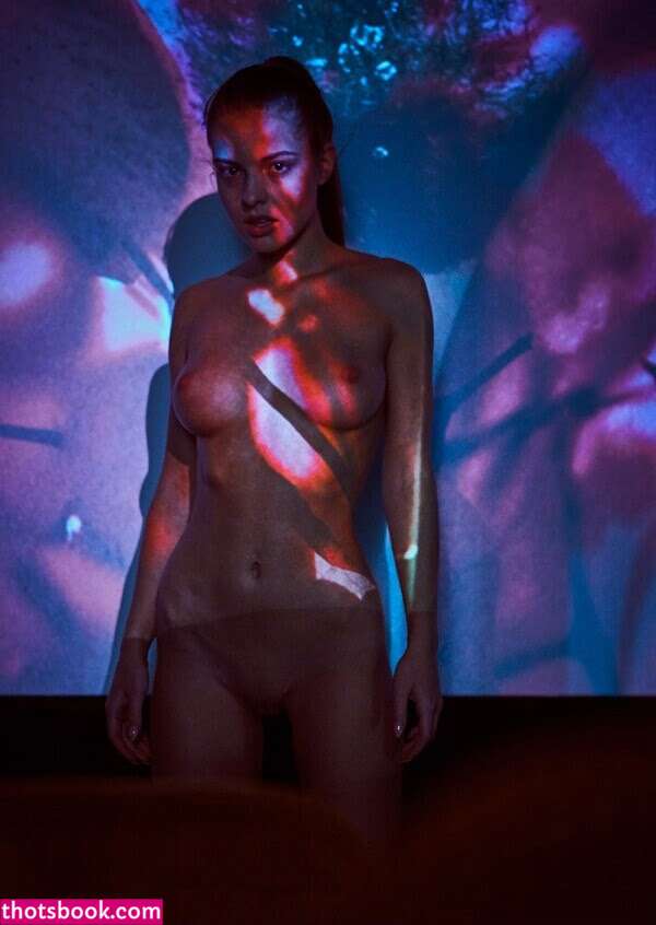 Realjuliazu Julia Zu Nude Leaks OnlyFans Photos #1 1451986