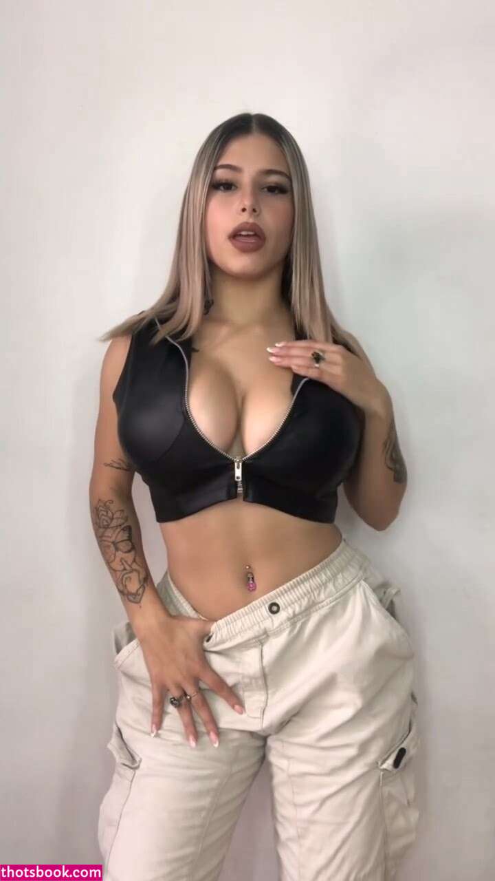 Abril Perez 0abriilperez Nude Leaks OnlyFans Photos #4 1406623