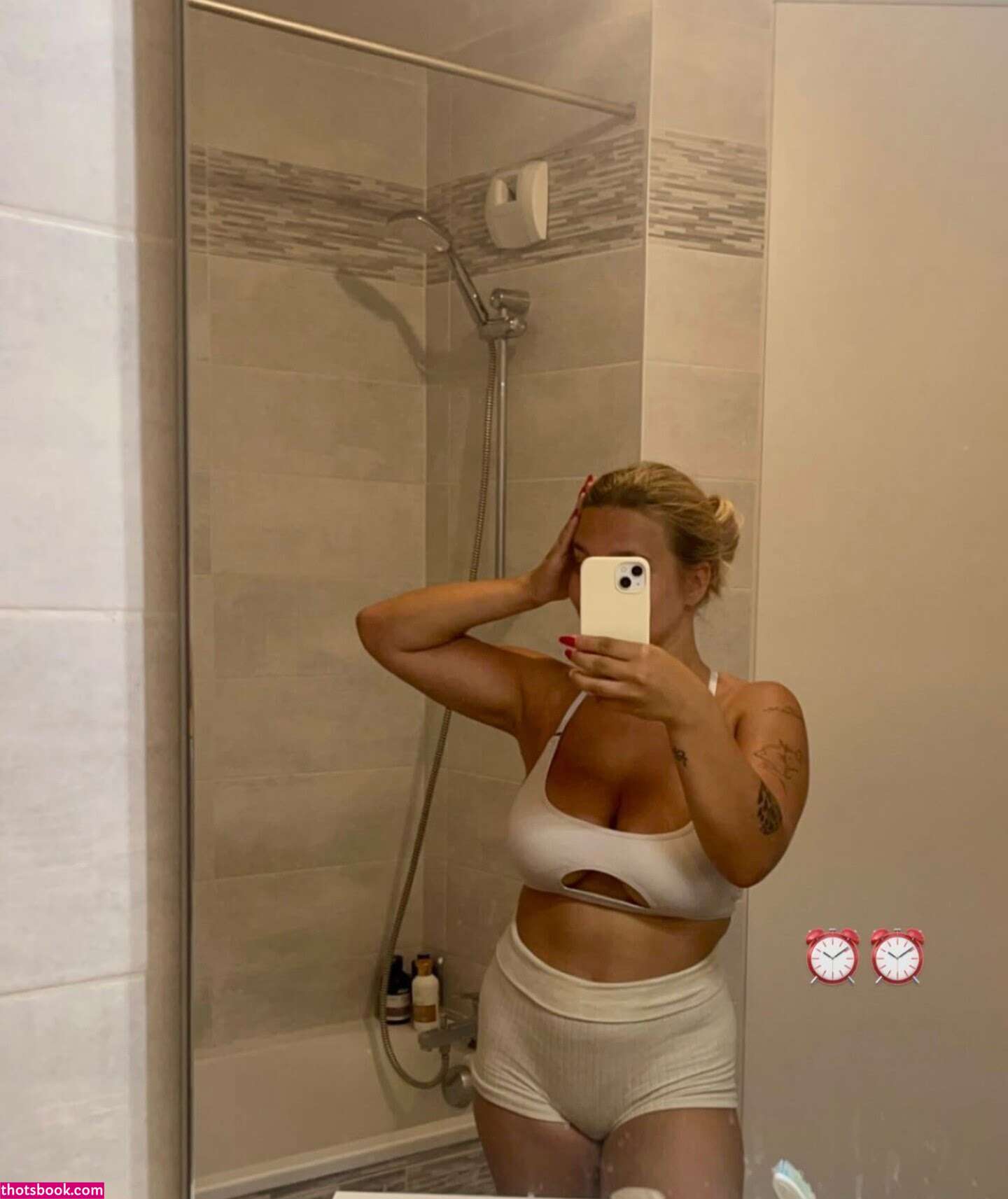 Apoline Perret Nude Leaks OnlyFans Photos #4 1443979