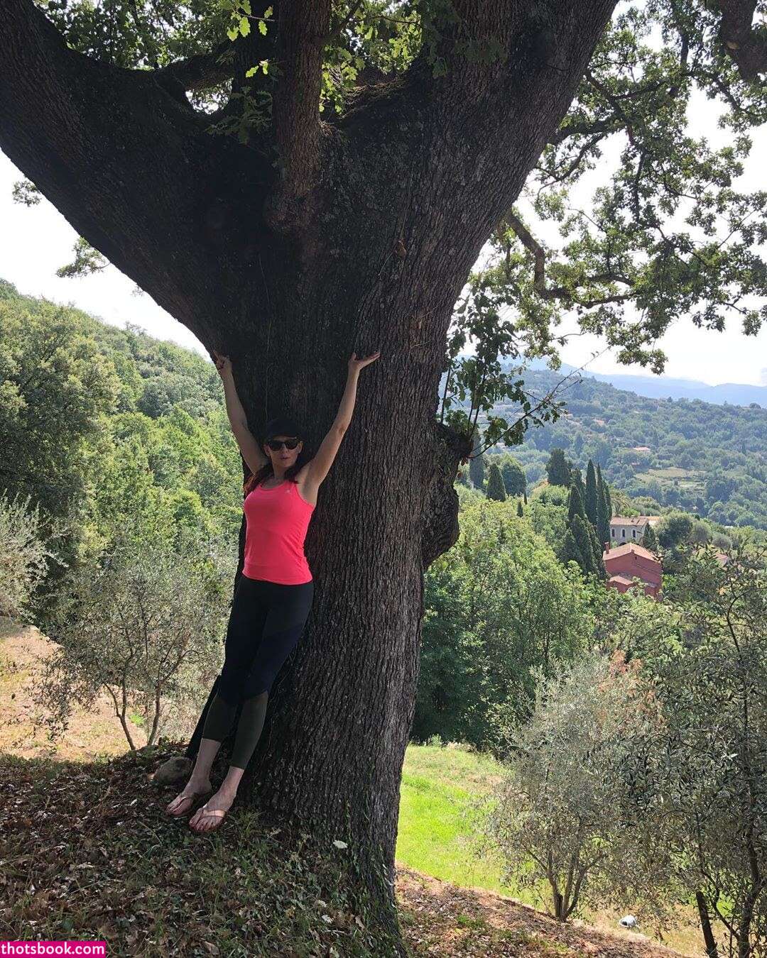 Betony Vernon Nude Leaks OnlyFans Photos #1 1444090