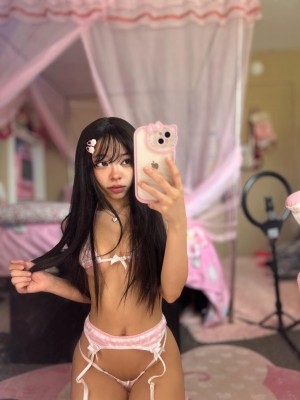 lillianmaee Lillian Mae Lillian bunniee Nude Leaks OnlyFans Photos #3