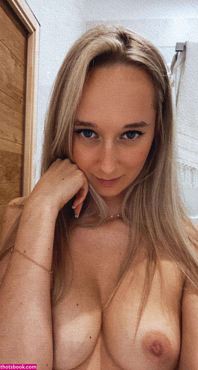 Blonde Douce Nude Leaks OnlyFans Photos #1 1427656