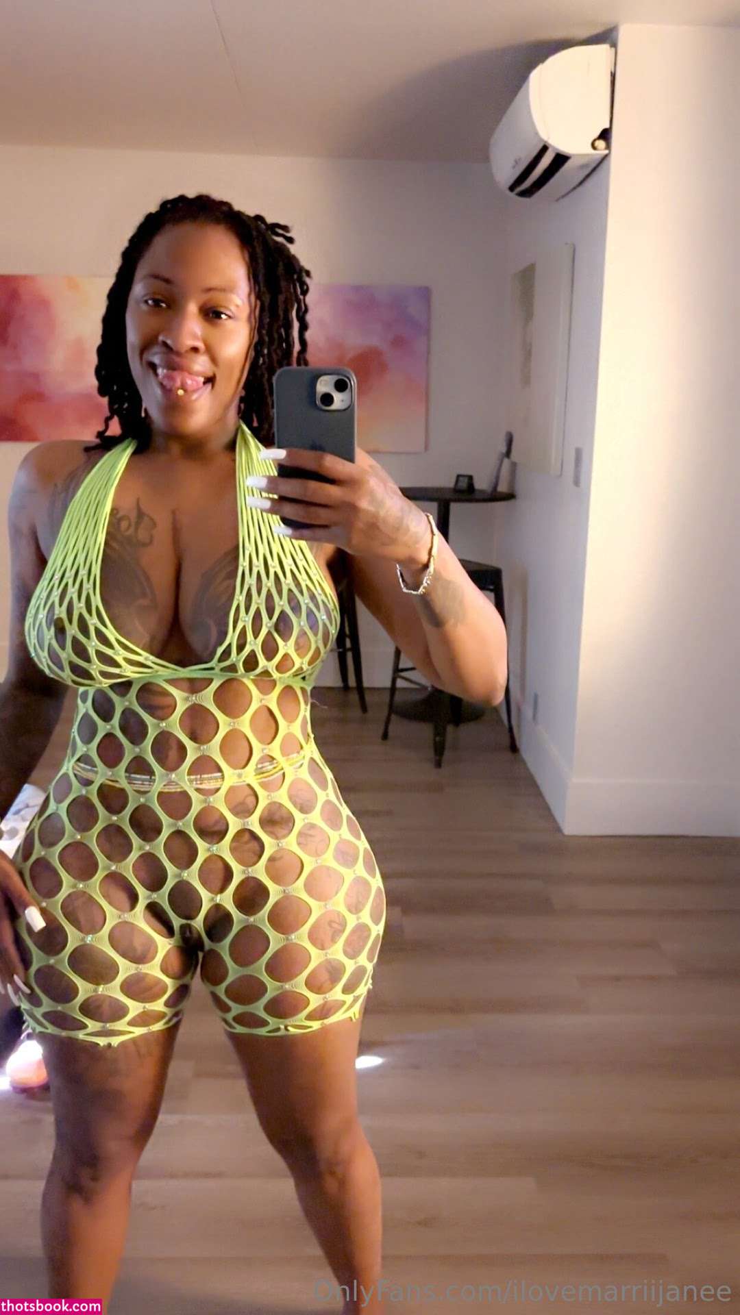 Mary Jane ilovemarriijanee ilovemaryjane420 Nude Leaks OnlyFans Photos #1 1421135