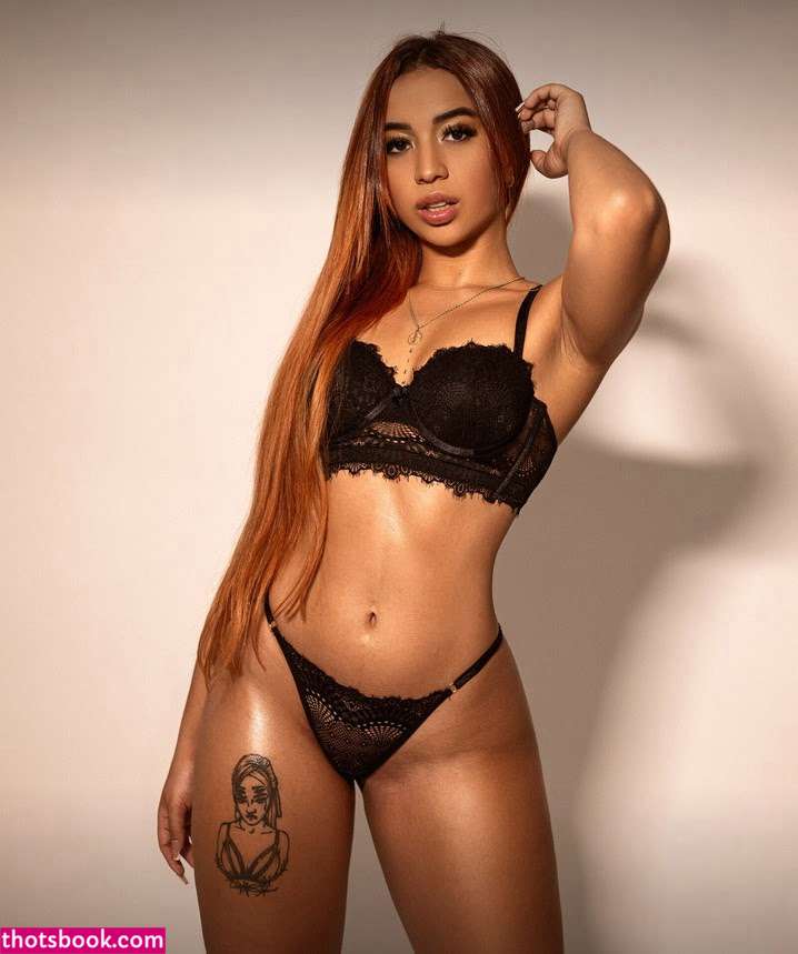 ValentinaPulgarin Valenpulgarin27 Nude Leaks OnlyFans Photos #3 1421594