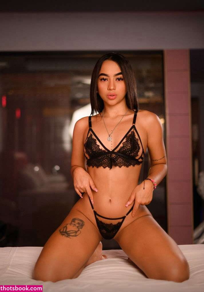 ValentinaPulgarin Valenpulgarin27 Nude Leaks OnlyFans Photos #4 1421599