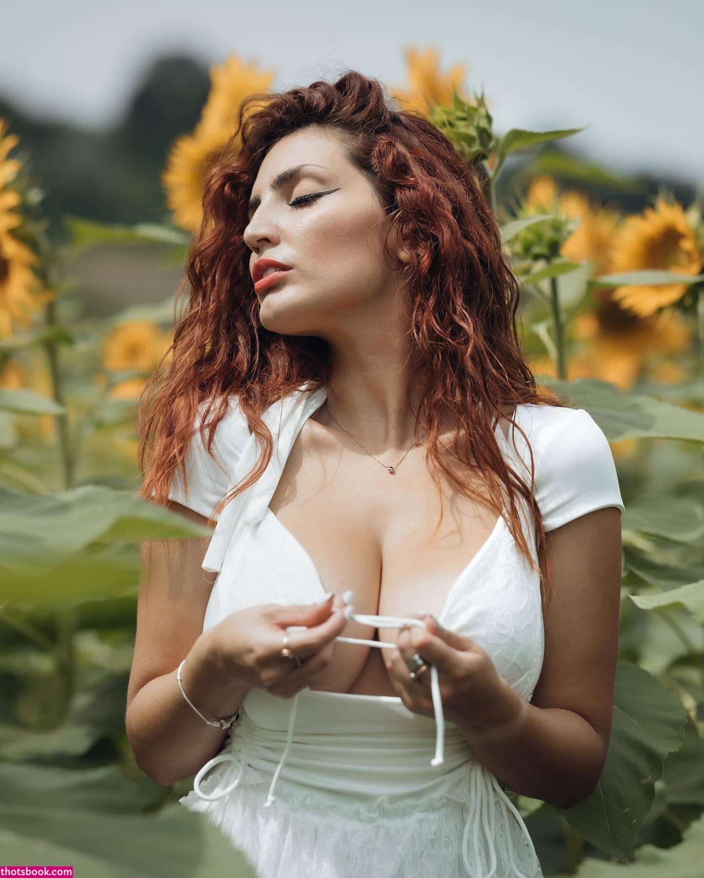 itsmelightblue Nude Leaks OnlyFans Photos #1 1449173