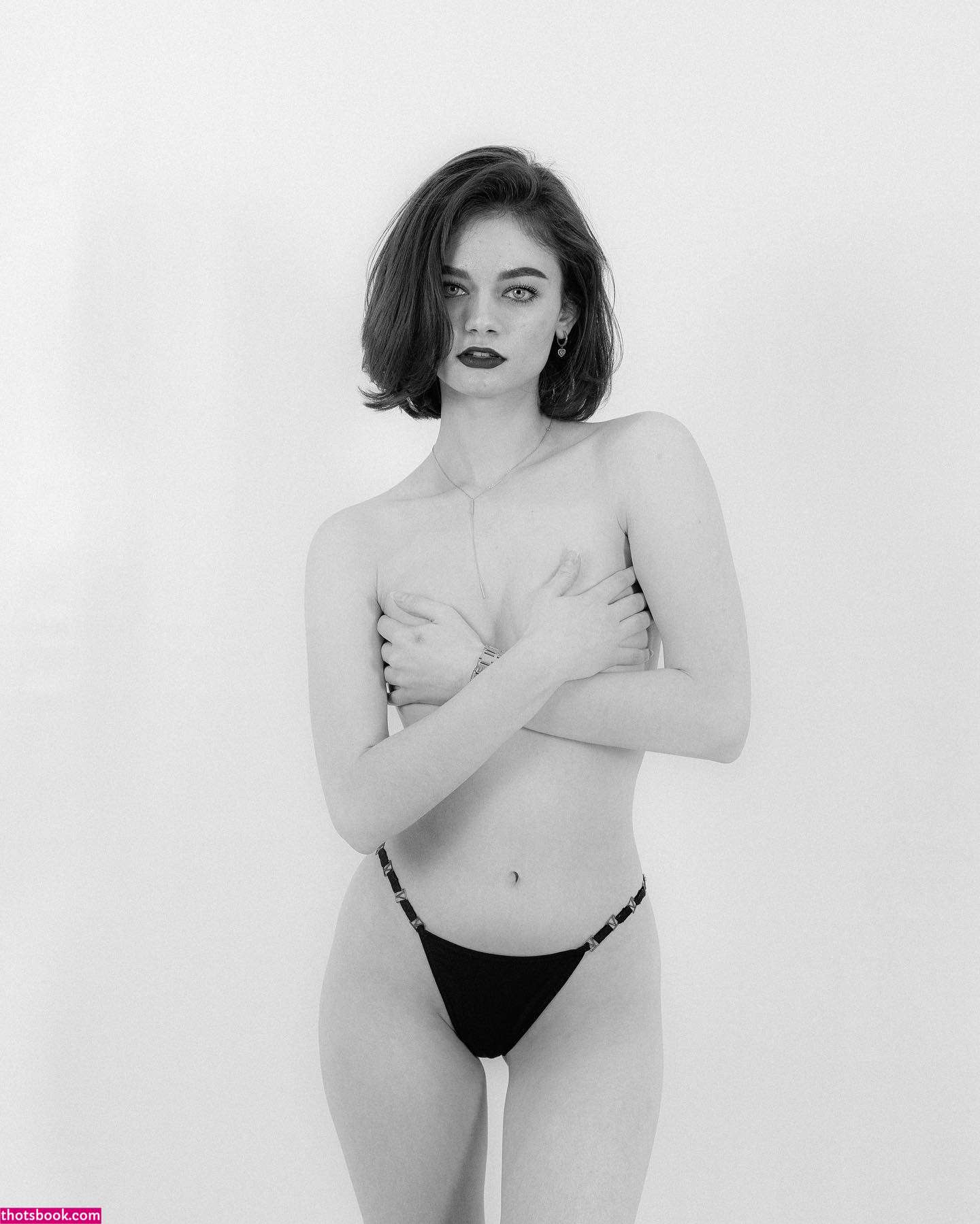 pieceofme vi Nude Leaks OnlyFans Photos #1 1409927