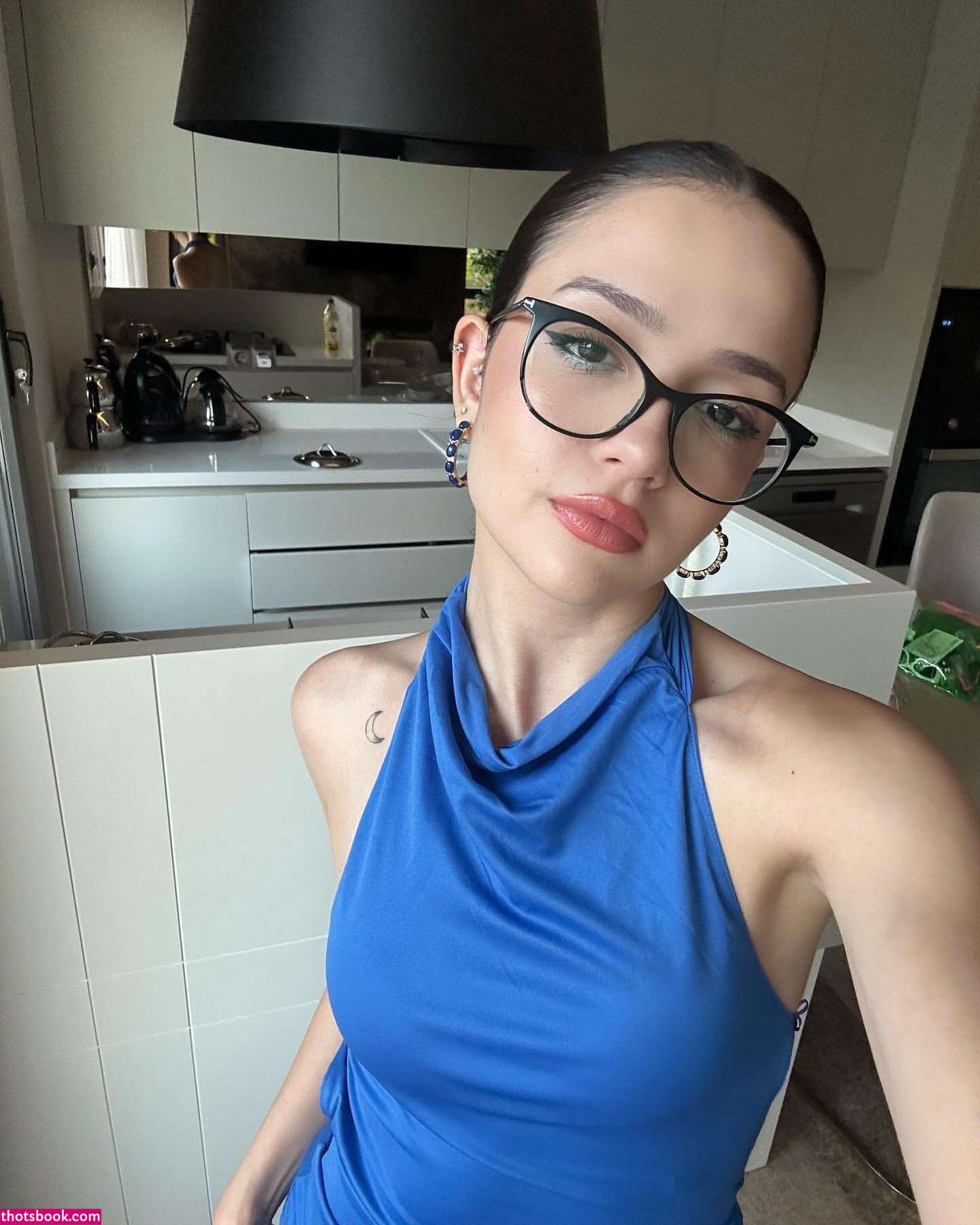 Feride özdinç nude