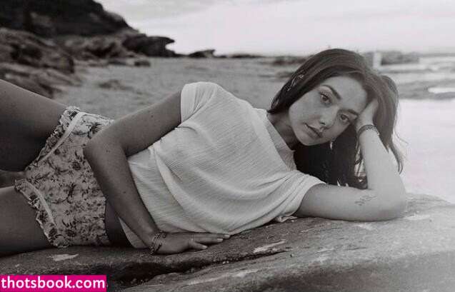 Zoe Kalotheos Nude Leaks OnlyFans Photos #1 1446191