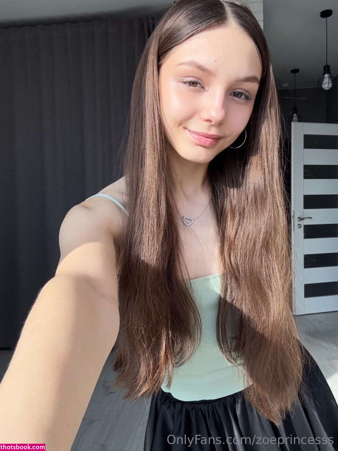 zoeprincesss Nude Leaks OnlyFans Photos #2 1420126