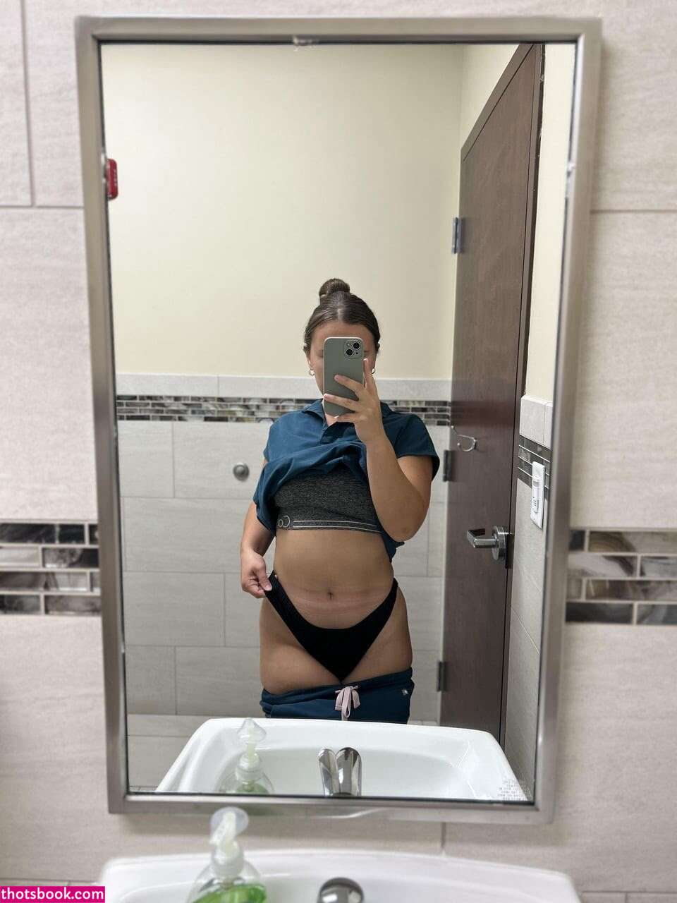 Wellnesswifey Kayla Moore Nude Leaks OnlyFans Photos #3 1433350