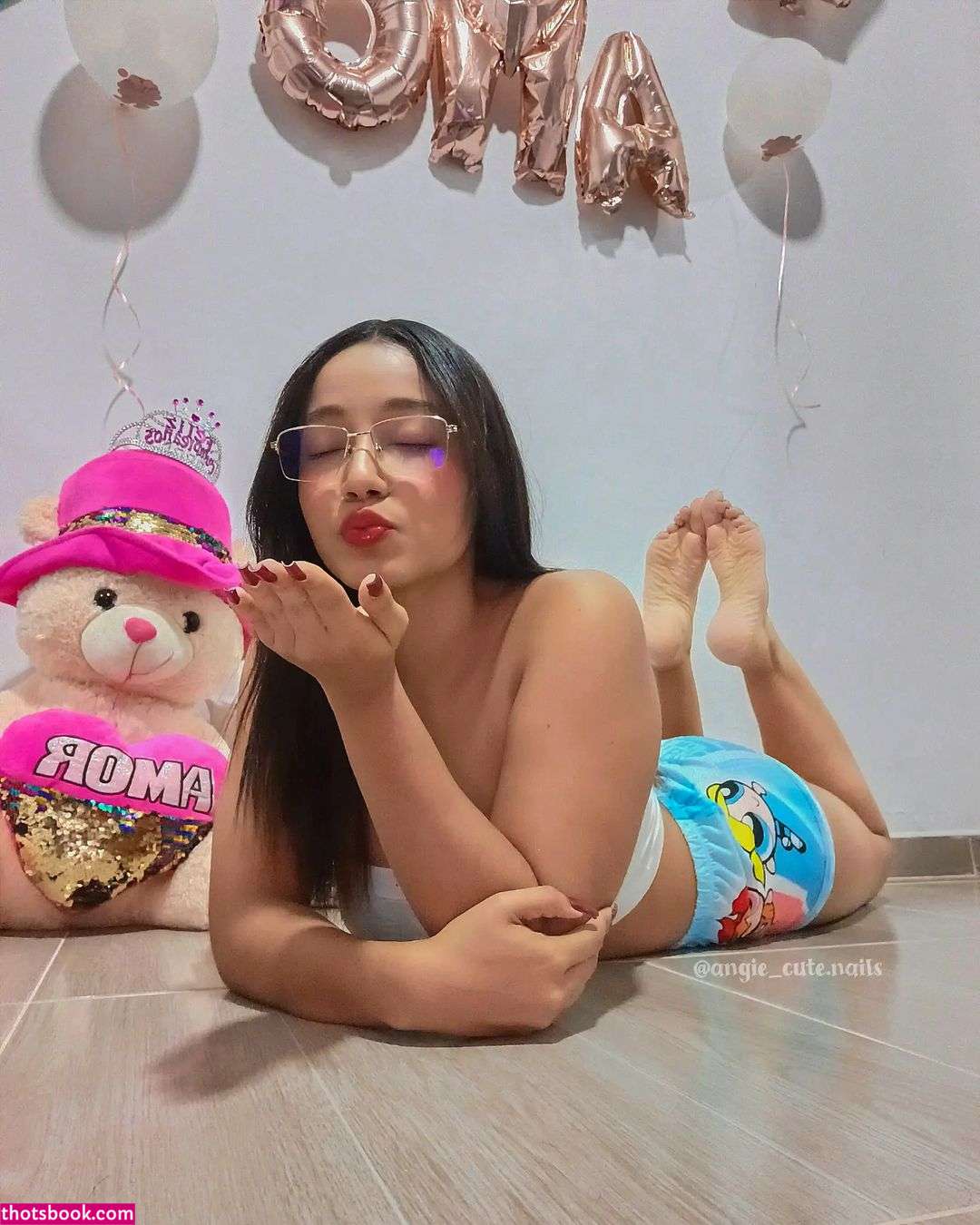 angiecutefeet angie cute nails Nude Leaks OnlyFans Photos #5 1433590