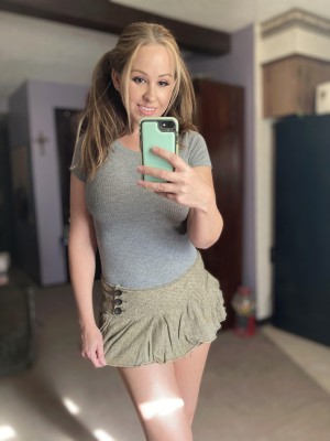 Cheri Robinson cheriiirob777 Girlnextdoor Nude Leaks OnlyFans Photos #3