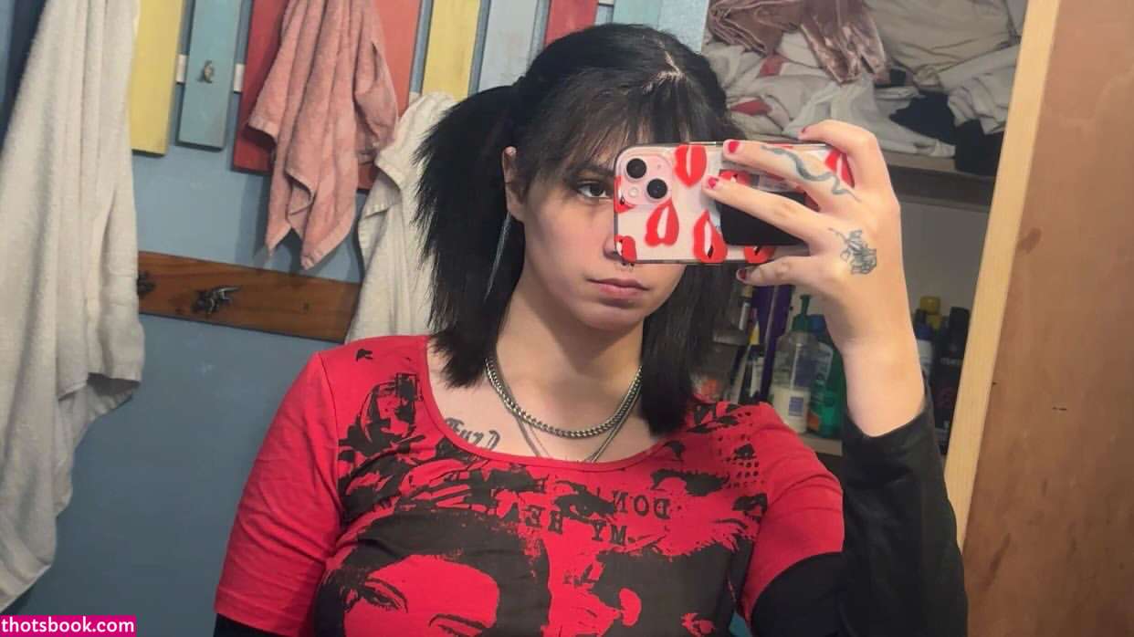 Julia Graham Teasingmoon Temptedevil Nude Leaks OnlyFans Photos #2 1924310