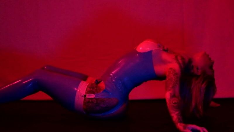 Vicky Aisha Nude 11612