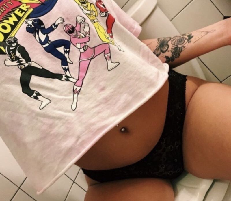 Taylor Pendergraf Nude 9993