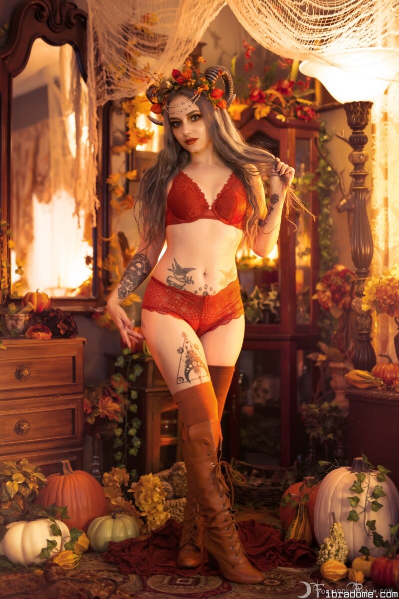 Genevieve Maenad (ForbiddenRealm) 22554