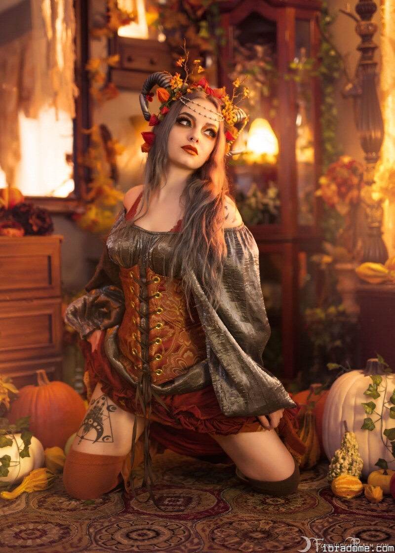 Genevieve Maenad (ForbiddenRealm) 22555