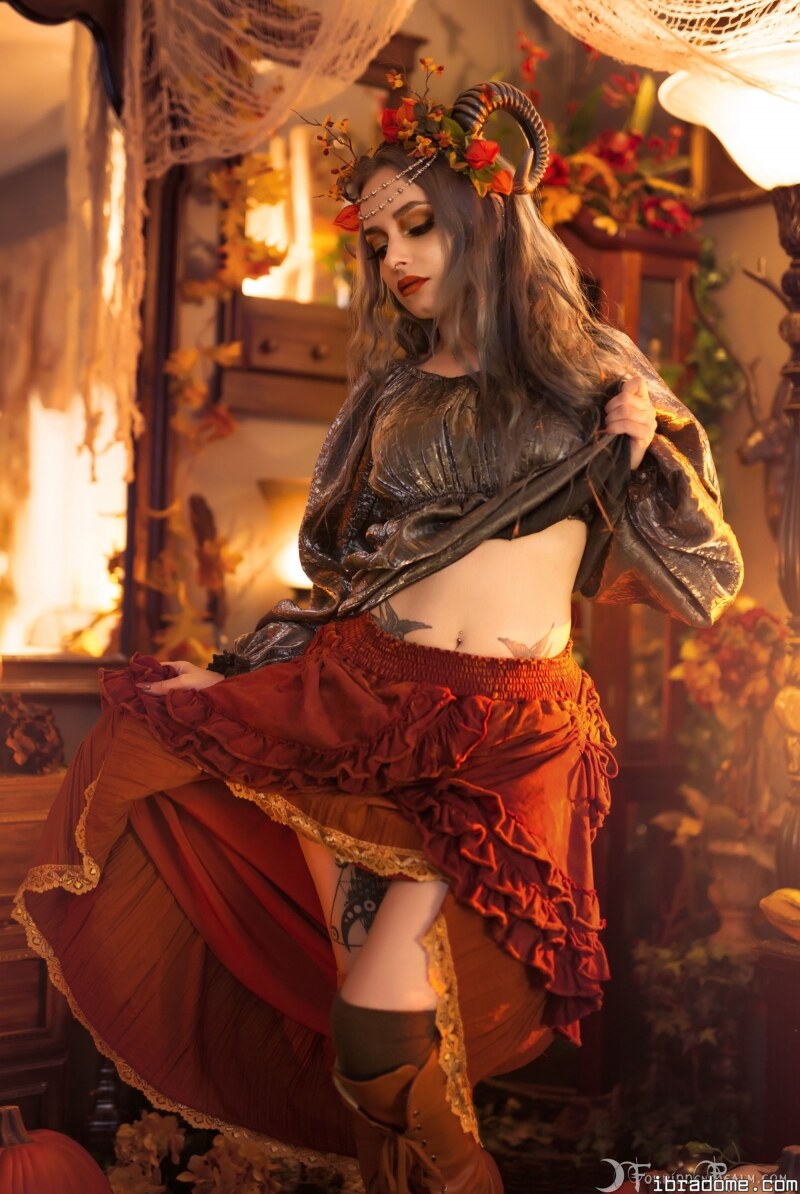 Genevieve Maenad (ForbiddenRealm) 22570