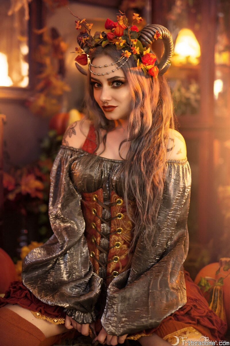 Genevieve Maenad (ForbiddenRealm) 22571