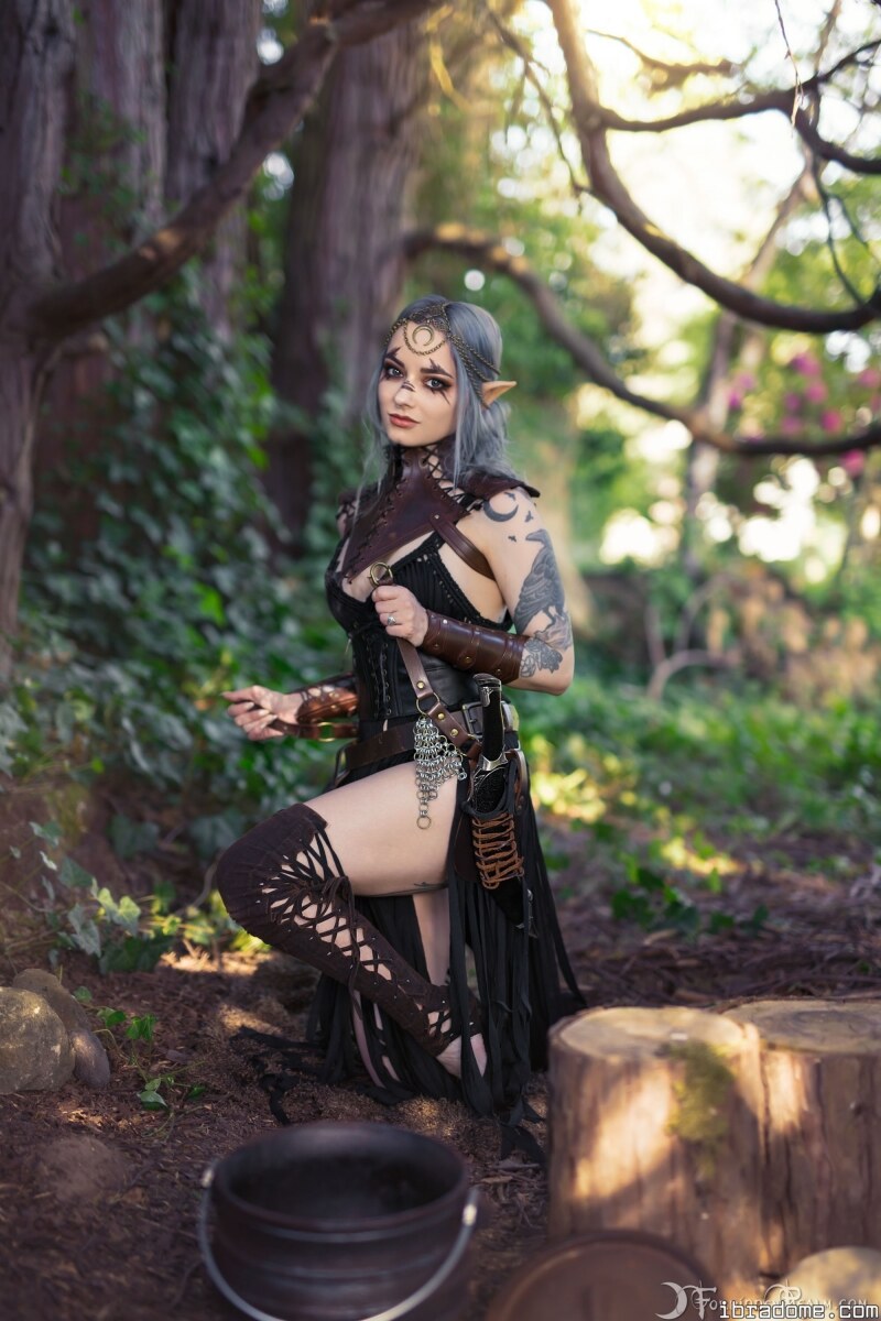 Genevieve The Mage Of Valenwood (ForbiddenRealm) 22725