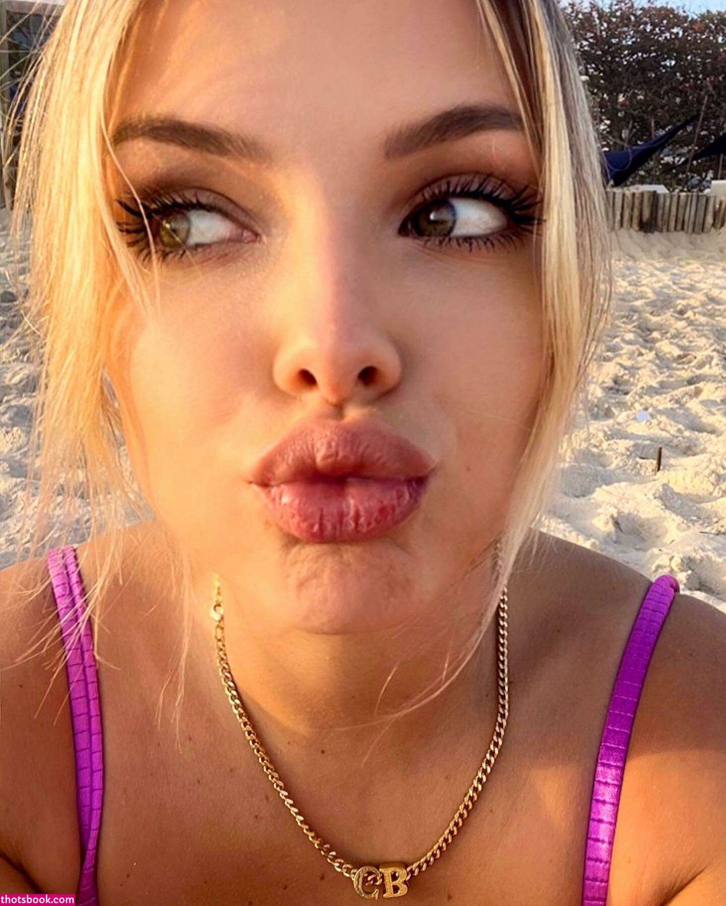 Carol Bresolin Photos #2 143464