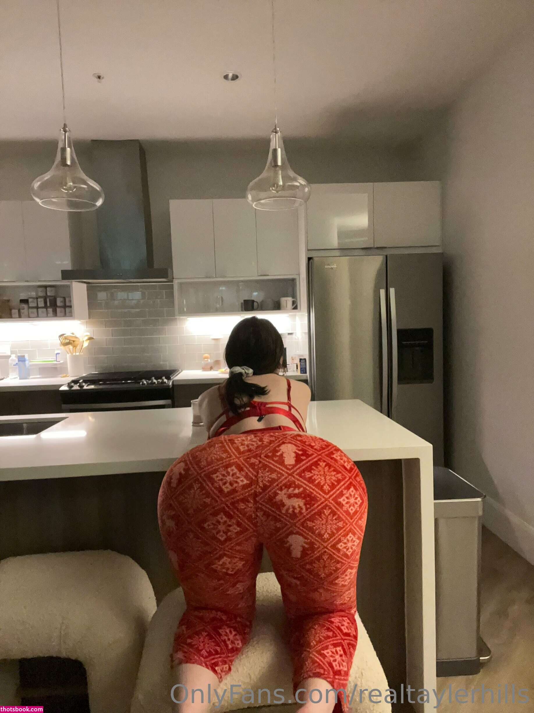 Tayler Hills Photos #3 139848