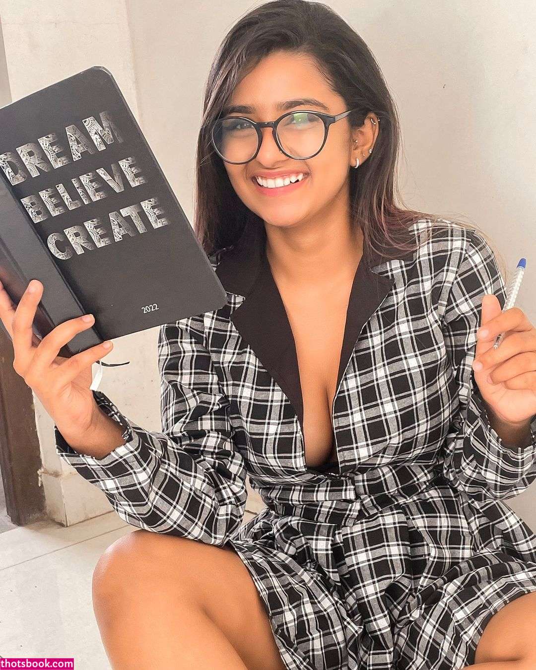 SUHANA KHAN Nude OnlyFans Photos #1 518949