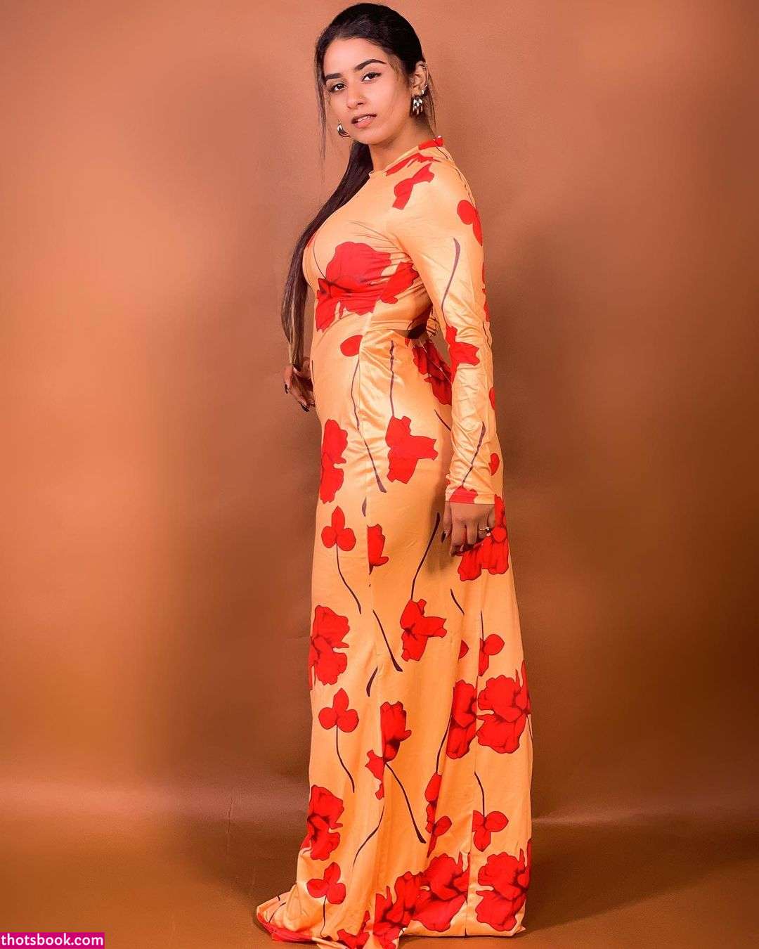 SUHANA KHAN Nude OnlyFans Photos #2 518981